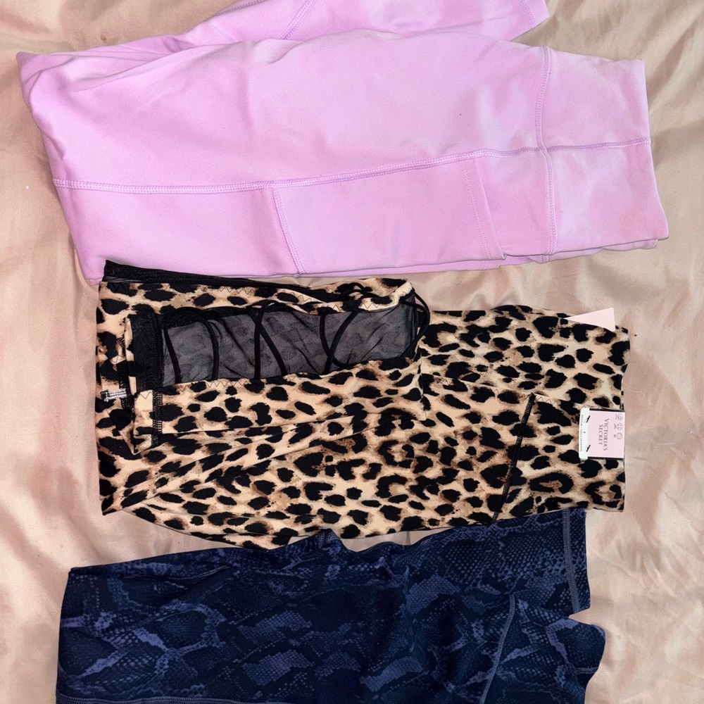 Victoria’s Secret Women's Leggings 3 Set - Pink, Leopard, and Navy Brand New